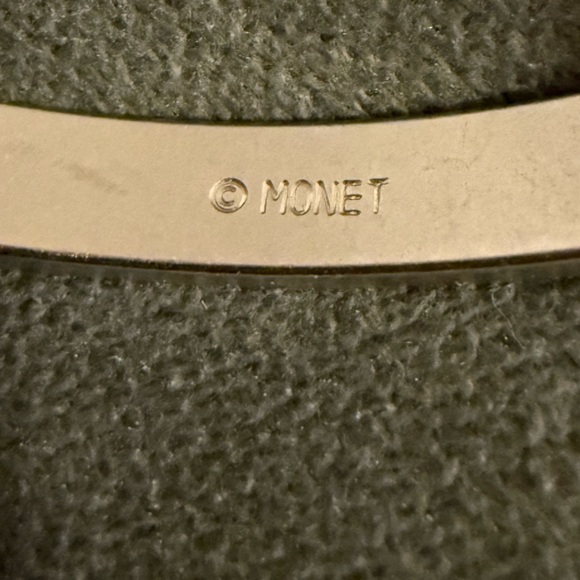 Vintage Monet Orange bangle - Picture 2 of 6